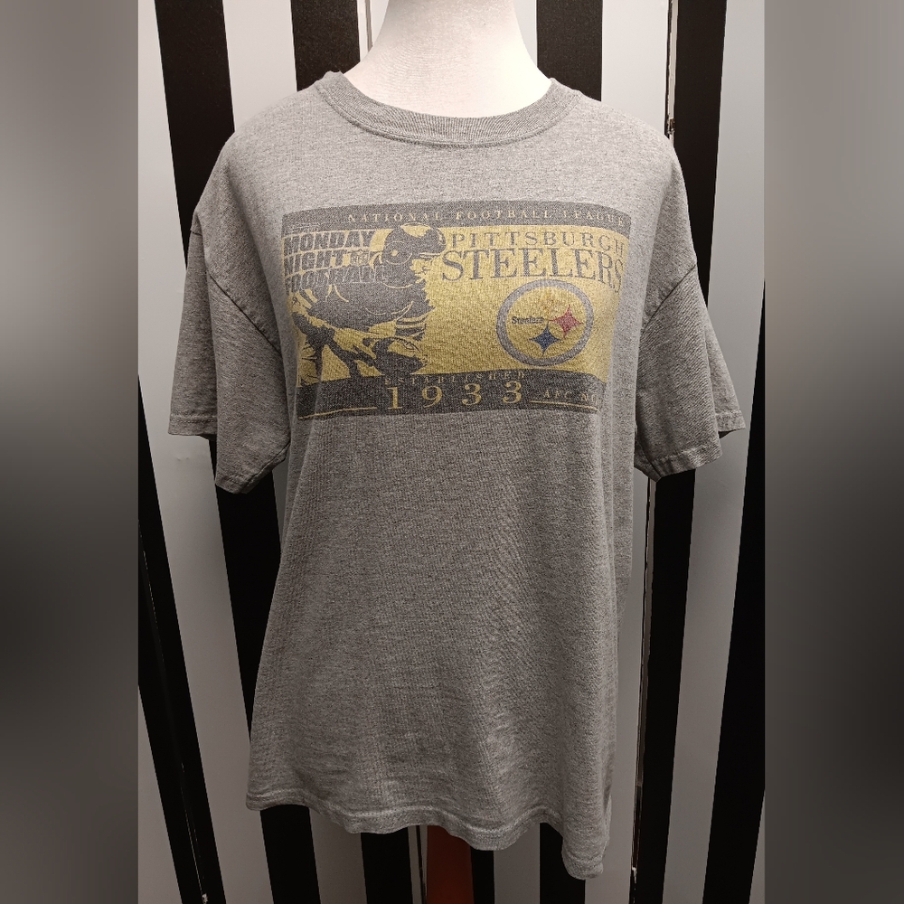 NFL Steelers Monday night football tee